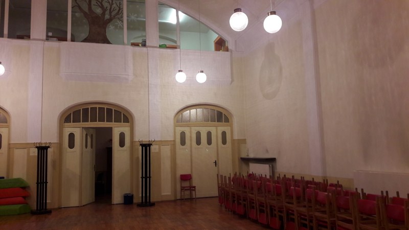 Großer_Saal_Eingang.jpg